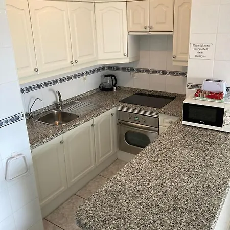 Victoria Court 2, Cristianos Apartment